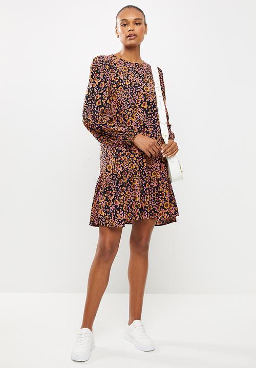 Vero Moda - Sandra long sleeve neck short dress - black