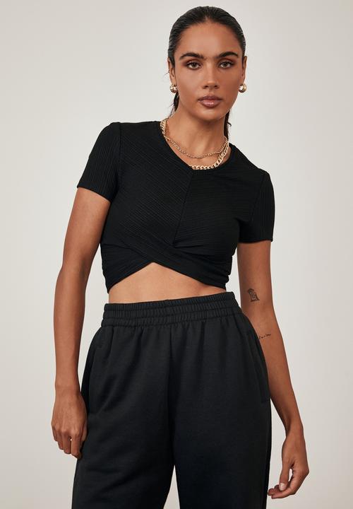 Factorie - Short sleeve twist front top - black