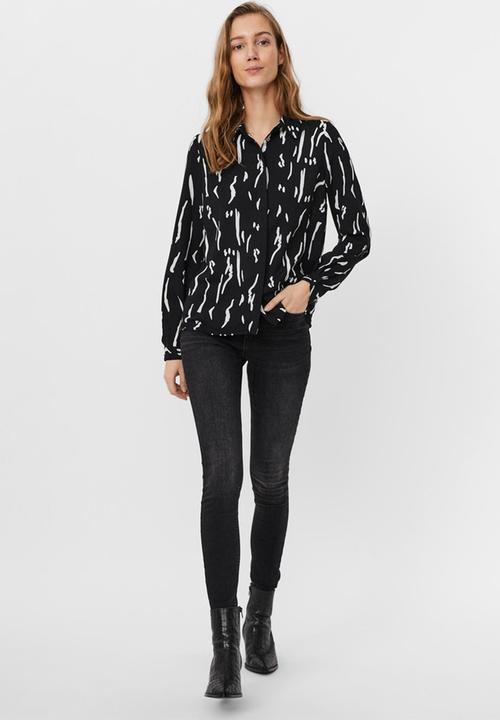 Vero Moda - Elita long sleeve shirt black graphic - black