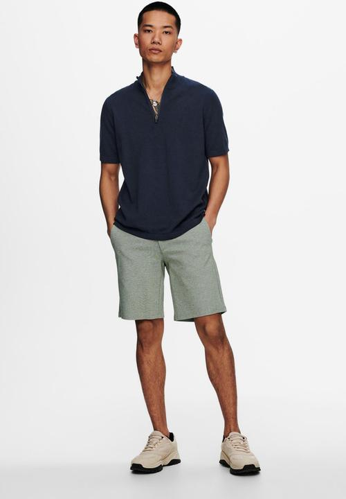 Only & Sons - Avi quater zip knit - navy