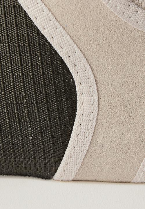 G-STAR - Calow basic q2 - combat