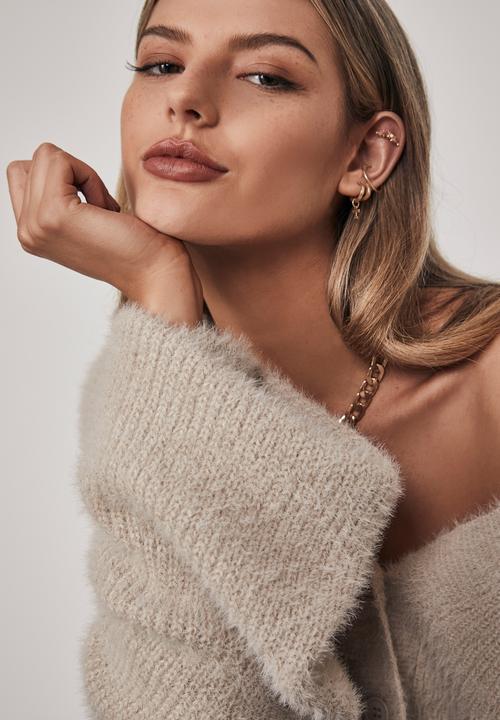Factorie - Fluffy knit boxy crop cardi - pumic stone