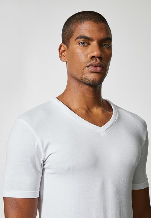 Superbalist - James muscle fit v-neck - white