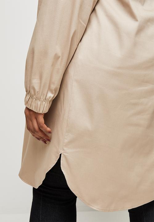 edit Plus - Hooded curved hem jacket - nude