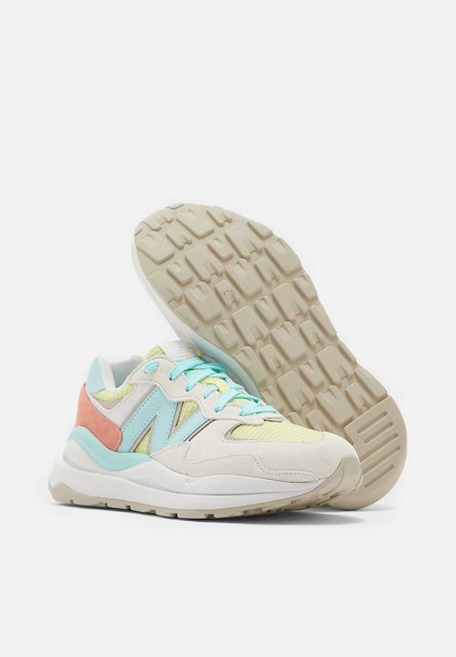 New Balance  - New Balance - 5740 - white/multi