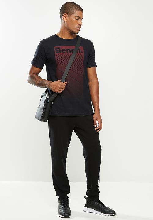 Bench - Vegas short sleeve tee - black