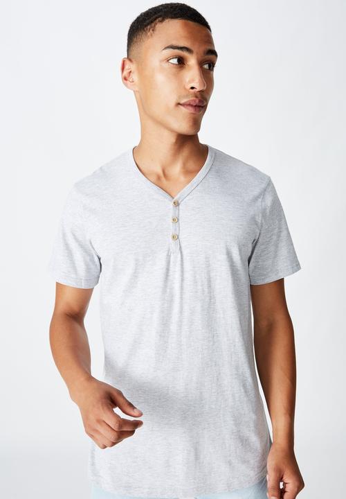 Cotton On - Essential henley tee