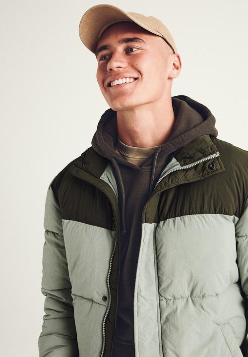 Cotton On - Essential recycled puffer - olive