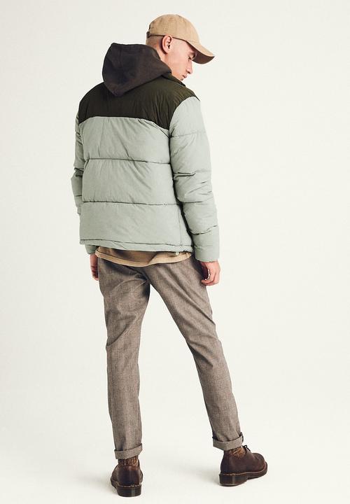 Cotton On - Essential recycled puffer - olive