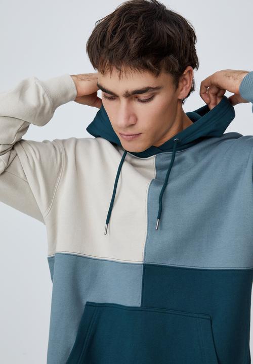 Cotton On - Panelled fleece hoodie - teal & neutral