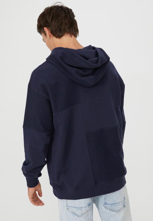Cotton On - Panelled fleece hoodie - navy