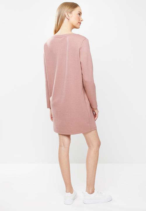 Jacqueline de Yong - Bella long sleeve boatneck sweat dress - pink 