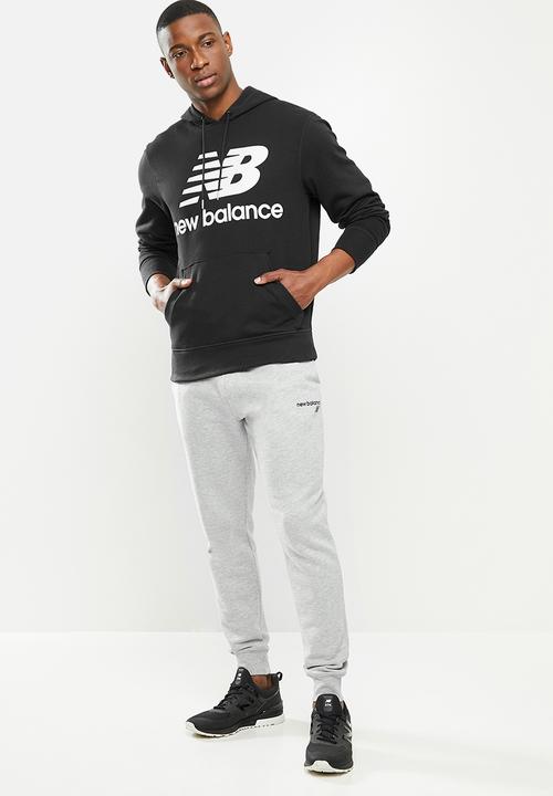New Balance  - New Balance essentials stacked logo hoodie - black