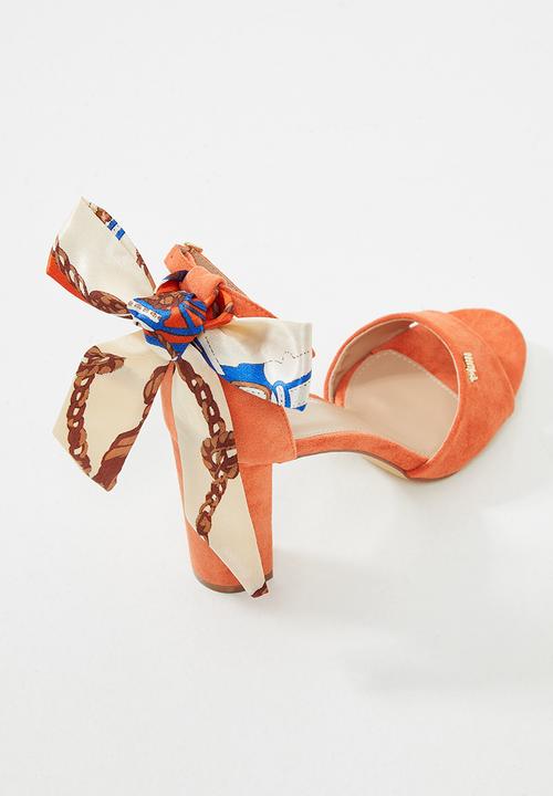 Plum - January heel - dark orange