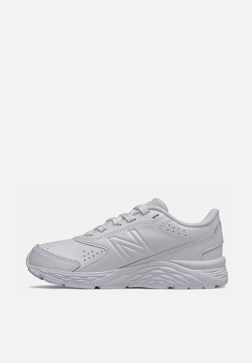New Balance  - Kids 680 / white