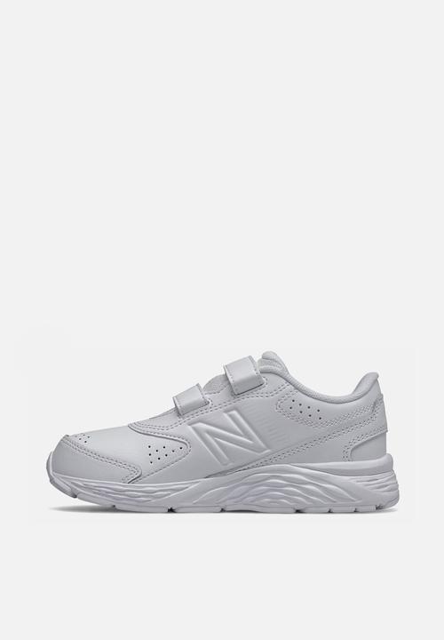 New Balance  - Kids 680 - white