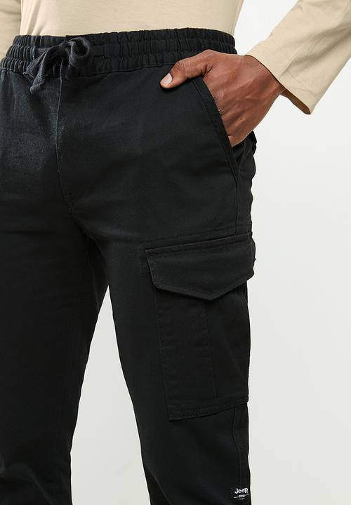 JEEP - Nikolai elasticated waistband cargo jogger - black