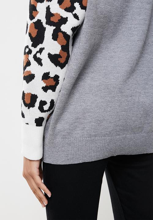 Stella Morgan - Animal print sleeve slouchy jumper - black