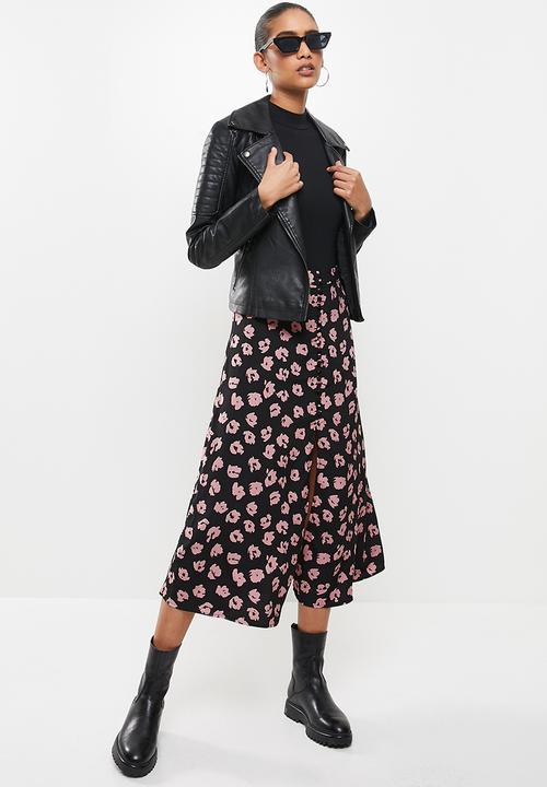 Glamorous - Midi slit skirt - black & pink