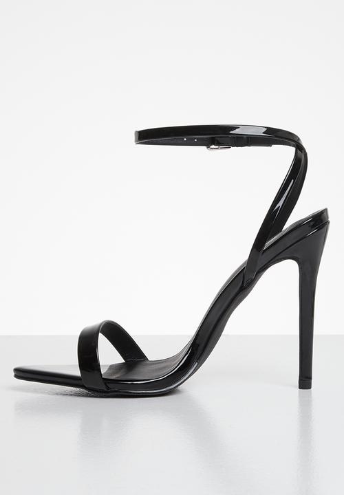 Missguided - Pointed toe barely there patent - black