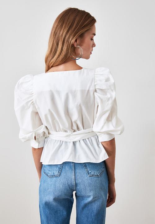 Trendyol - Tied detailed blouse - ecru