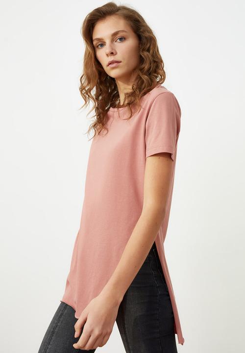 Trendyol - Asymmetric boyfriend knitted T-shirt - pink