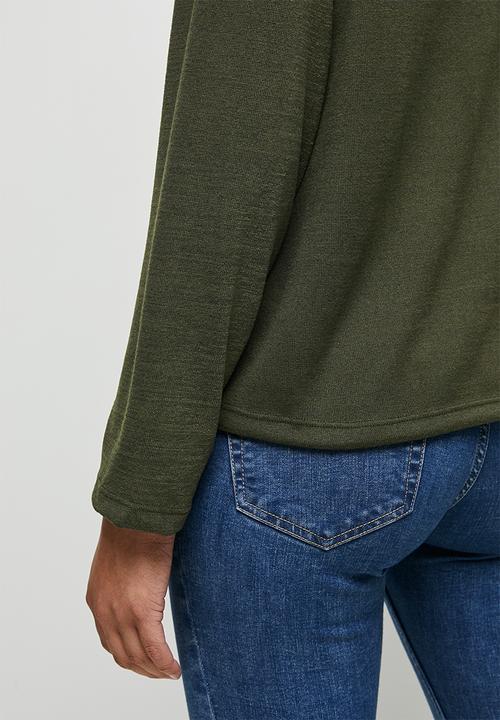 edit - Soft texture raglan top - khaki