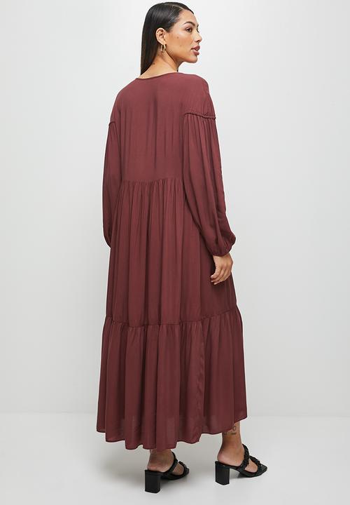 MILLA - Tiered balloon sleeve midi dress - burgundy 