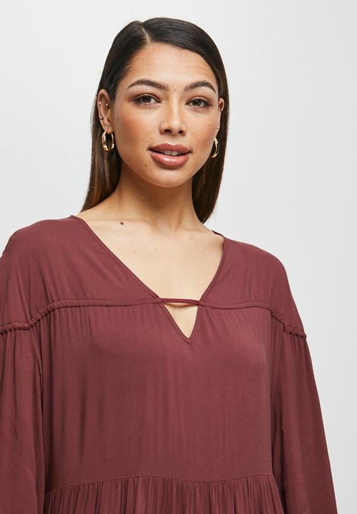 MILLA - Tiered balloon sleeve midi dress - burgundy 