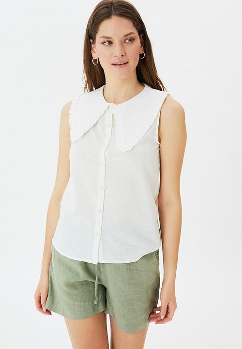Trendyol - Ekru blouse - white