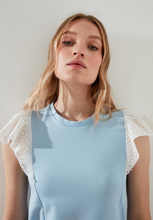 Trendyol - Mavi lace detailed dress - light blue