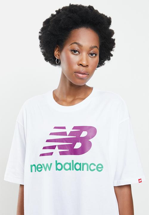 New Balance  - Essentials stacked logo oversized tee - white 