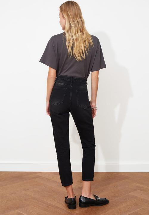 Trendyol - High waist mom jeans - black