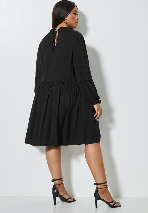 VELVET - Peached pintuck babydoll dress with pie crust neckline - black