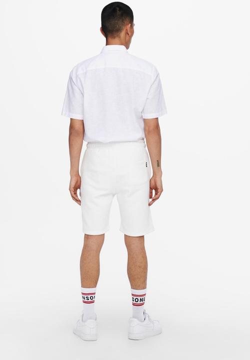 Only & Sons - Onsceres life sweat shorts - white