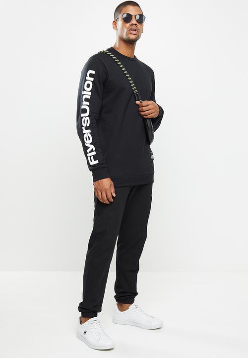 Flyersunion - Brushed fleece crew - black