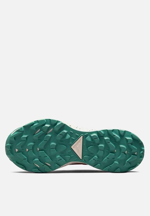 Nike - Pegasus trail 3 - light soft pink/aluminum-magic ember
