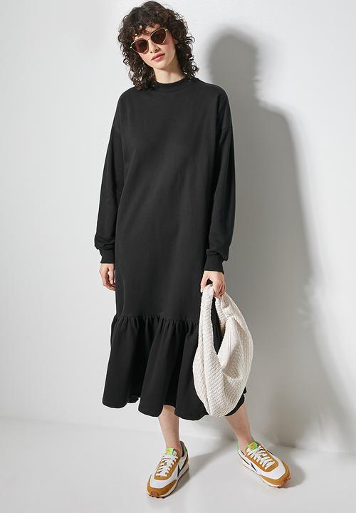 Superbalist - Cosy dropped waist dress with tier - black