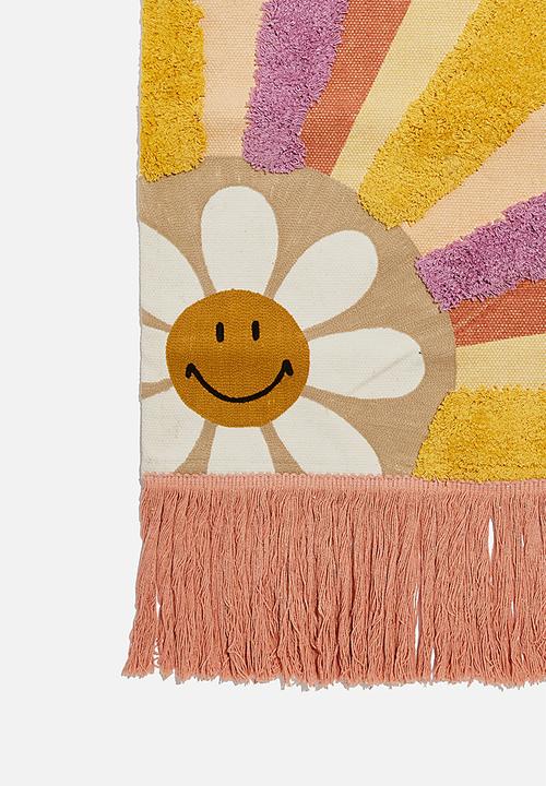 Rubi - Woven wall hanging - lcn sm sunshine smiley