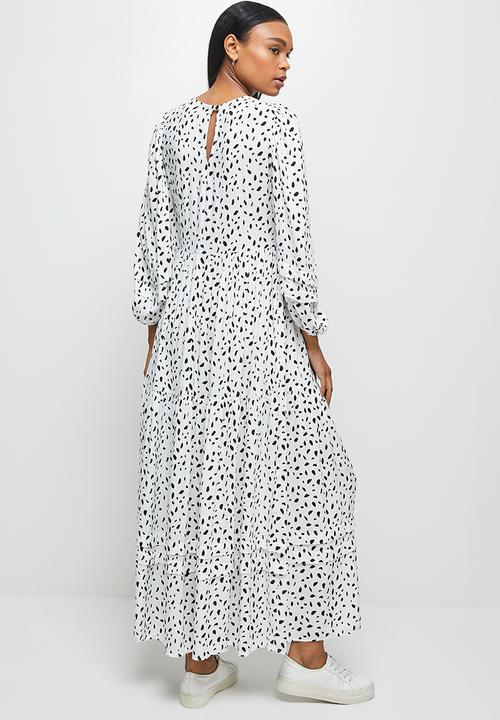 edit - Pleated detail tiered maxi - white & black 