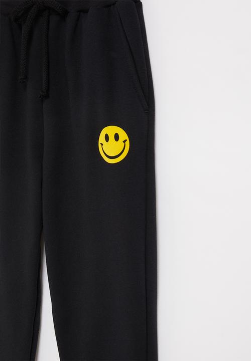 Superbalist - Graphic fleece jogger - black
