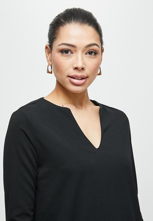 edit - Longsleeve notchneck pocket shift dress - black