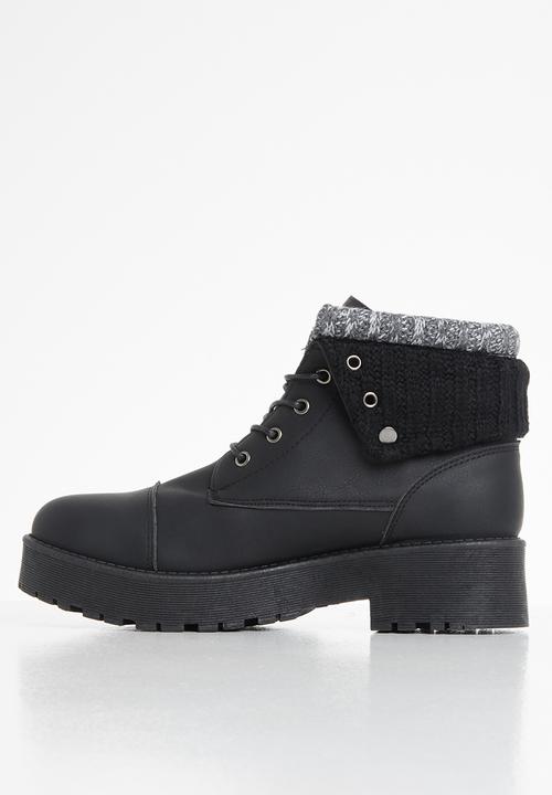 Seduction - Knit panel hiking boot - black