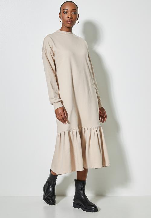 Superbalist - Cosy dropped waist dress with tier  - stone