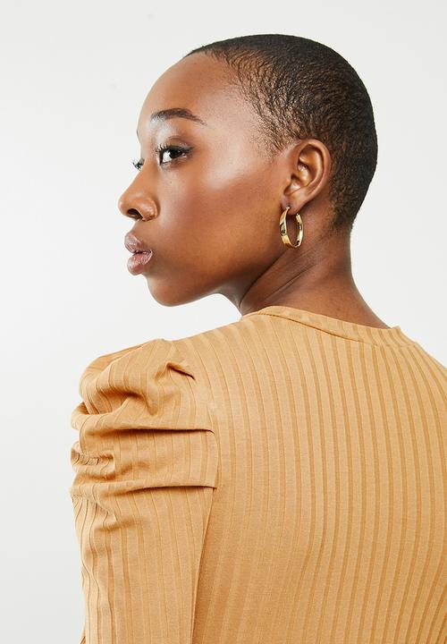 Me&B - The pleated sleeve tee - caramel