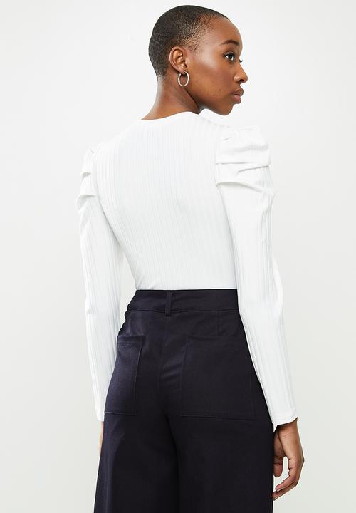 Me&B - The pleated sleeve tee - white