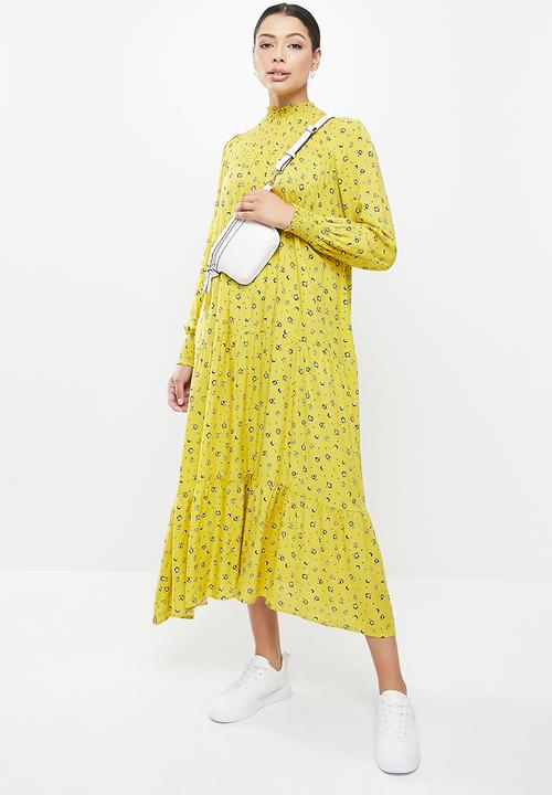 Glamorous - High neck tiered maxi - chartrusse