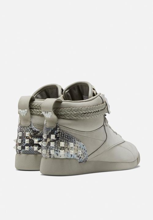 Reebok - Freestyle hi Wonder Woman - shady grey / shady grey / fearless purple