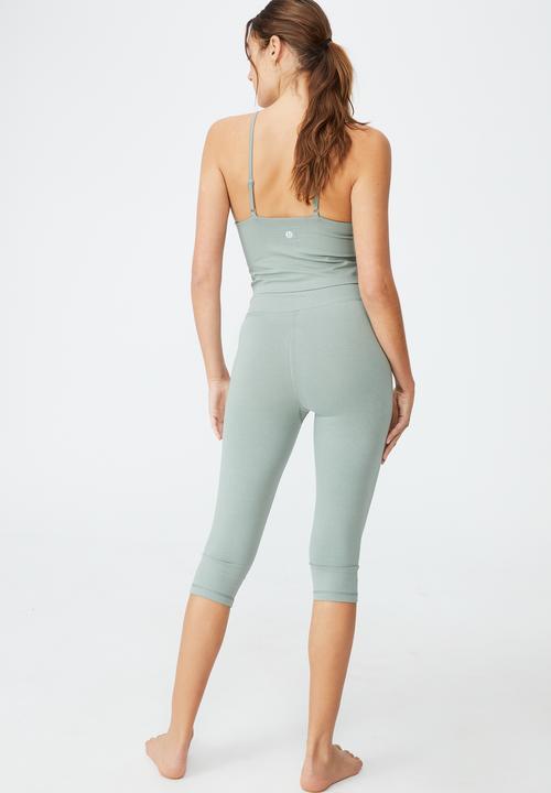 Cotton On - Breathe yoga vestlette - green haze