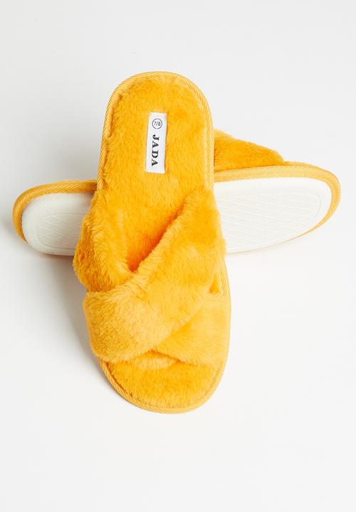 Jada - Criss cross fluffy slipper - yellow